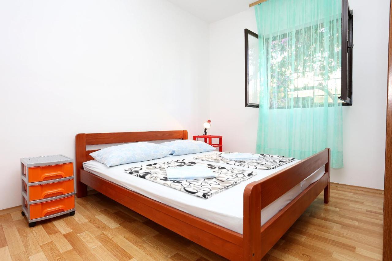 Apartments By The Sea Rogoznica - 10338 Exterior foto